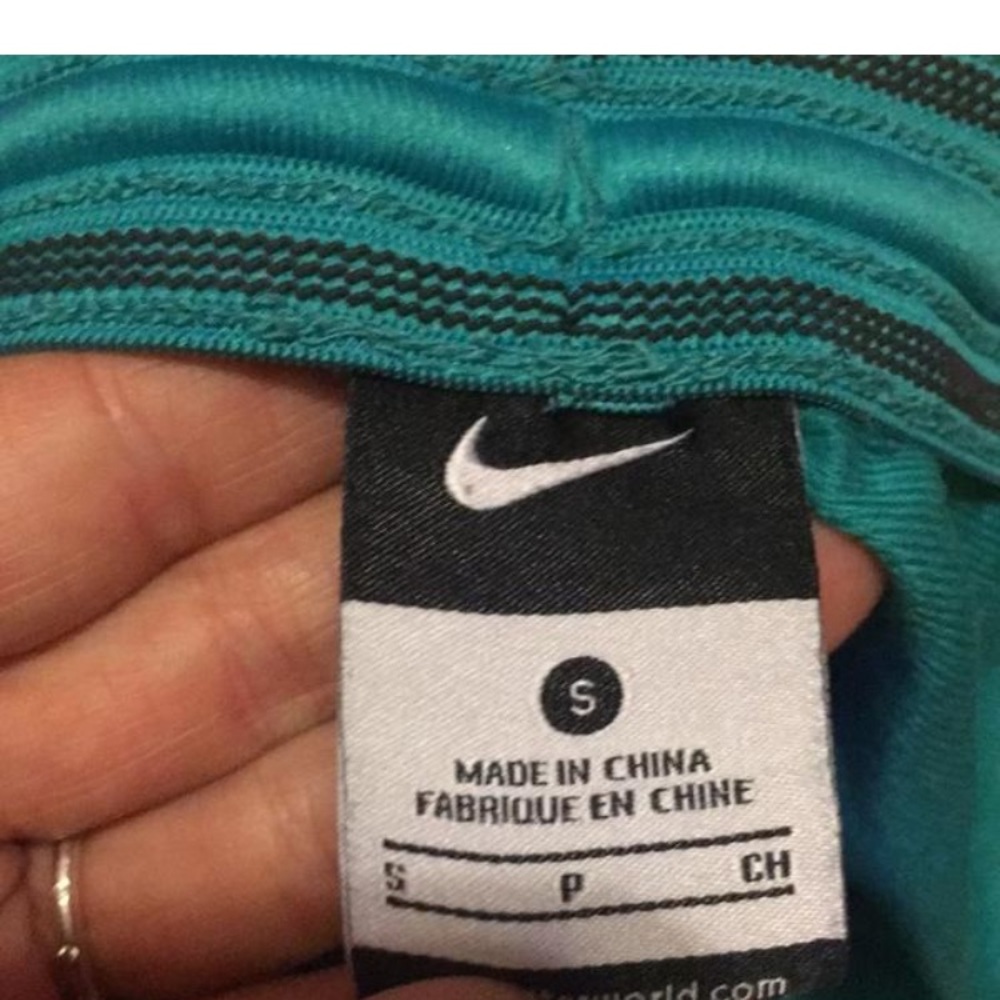 Nike shorts🛍🛍🛍 - Picture 3 of 6